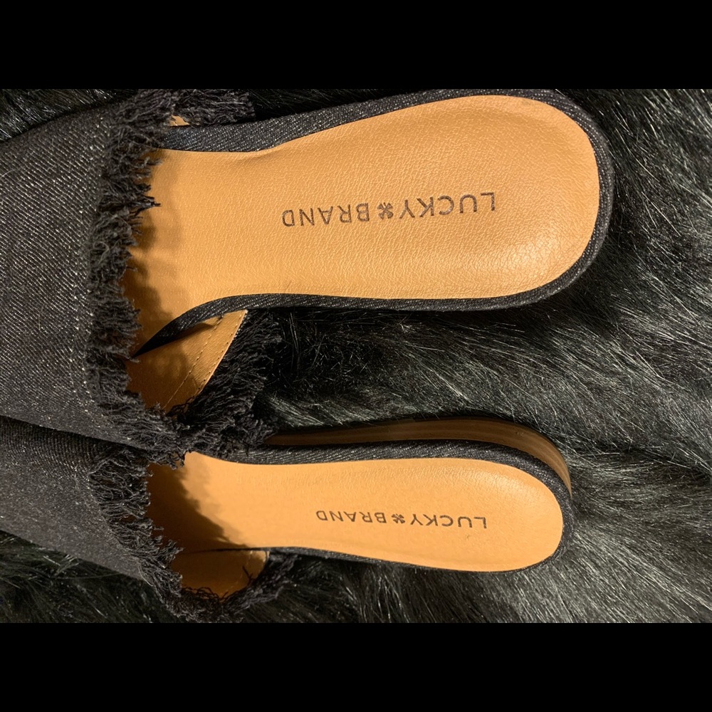 SOLD - Lucky Brand Denim Mules - Picture 8 of 9